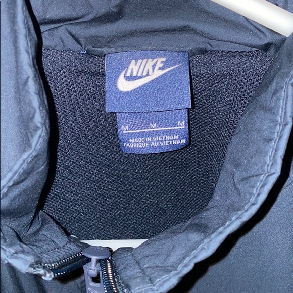 Nike Jacket - Picture 5 of 5